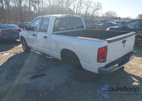 2003 Dodge Ram 1500 Slt/Laramie/St z USA, uszkodzony, nr VIN 1D7HA18D83J657212